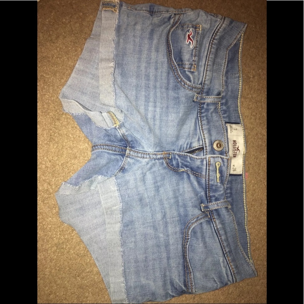 Size 3 Hollister shorts